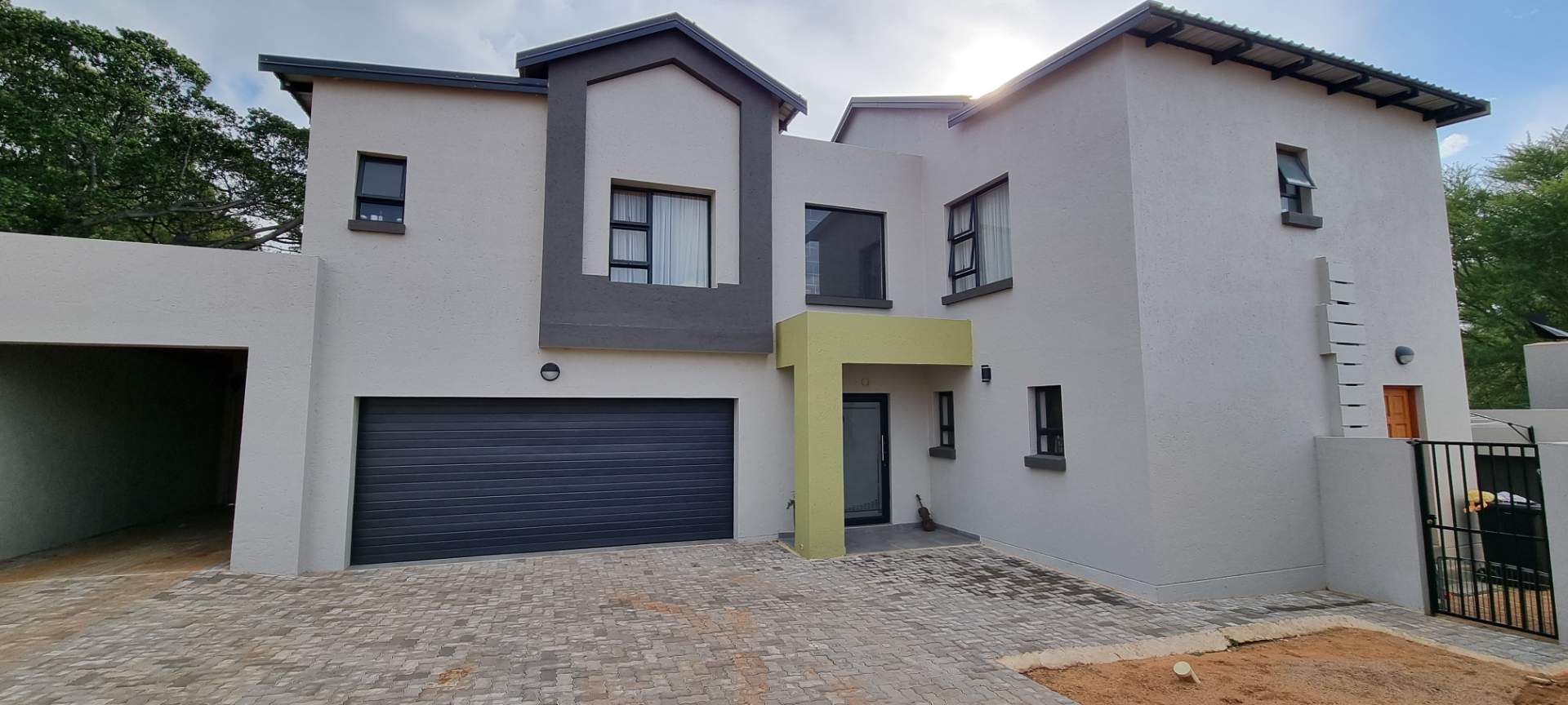 4 Bedroom  House for Sale in Pretoria - Gauteng