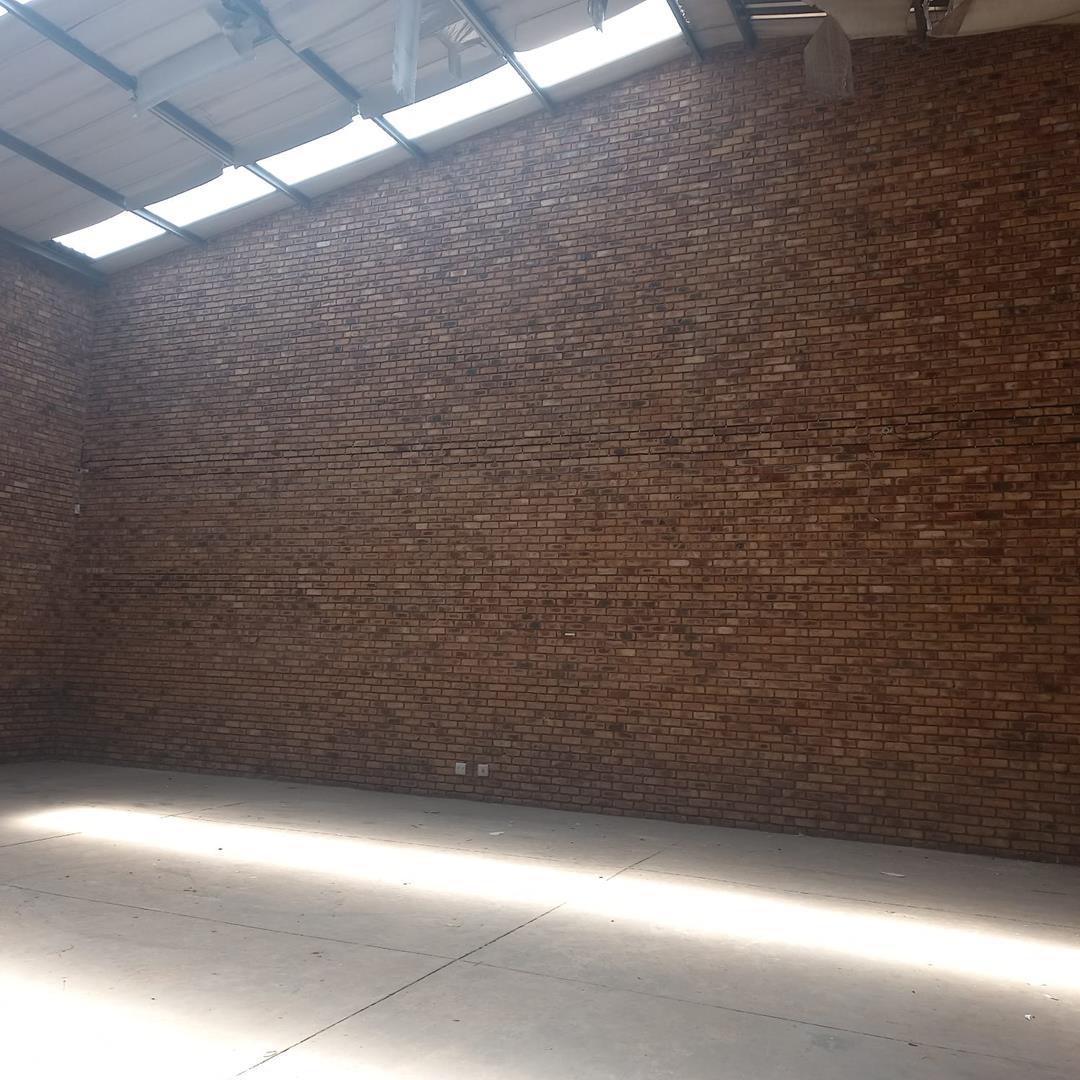 308409602.jpg