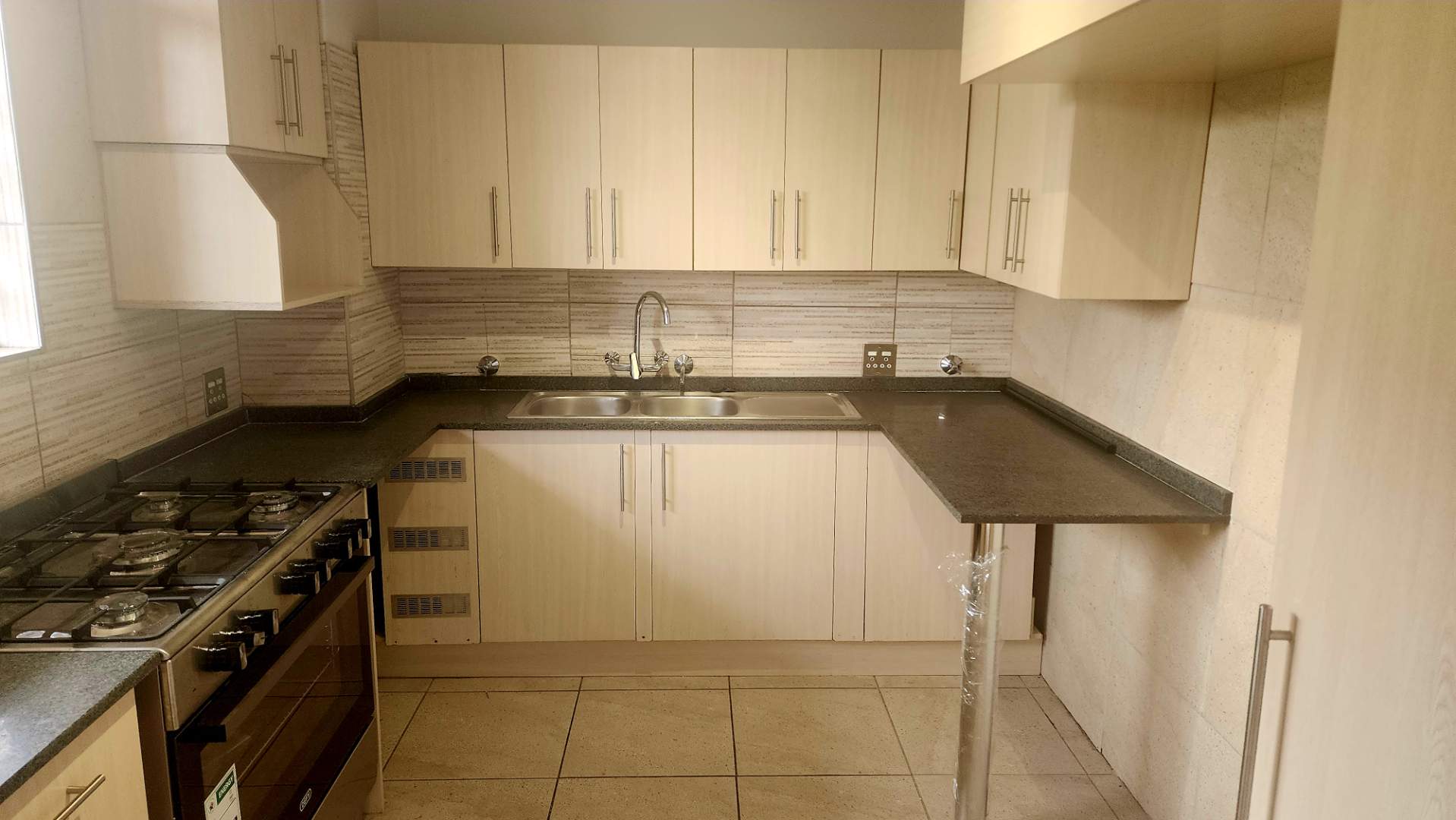 2 Bedroom Apartment for Sale - Gauteng